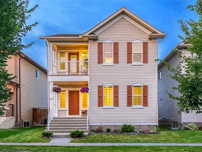 50 Elgin Meadows Way SE Calgary, AB T2Z 0G3