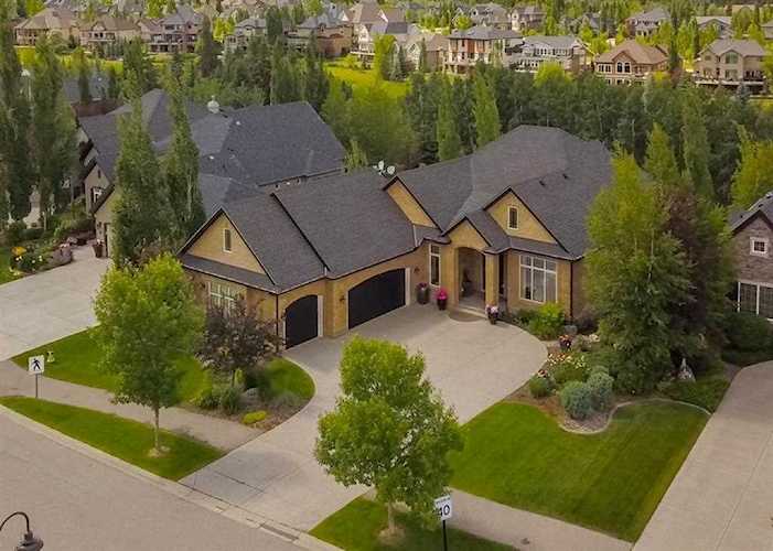 167 Heritage Lake Dr Heritage Pointe, AB T1S 4J5