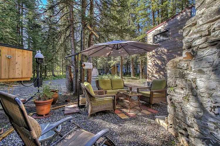 93 White Ave Bragg Creek, AB T0L 0K0