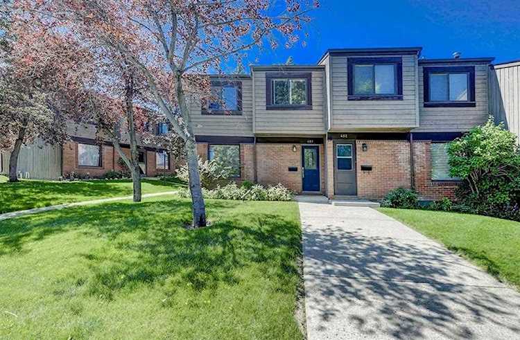 9803 24 St SW #401 Calgary, AB T2V 1S5