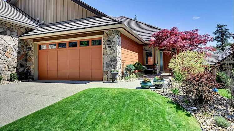 669 Long Ridge Drive Kelowna, BC V1V2R9