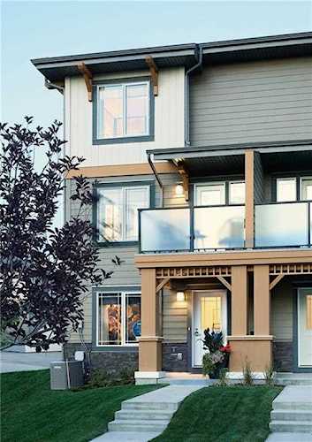 274 Auburn Meadows Manor SE Calgary, AB T3M 2S1
