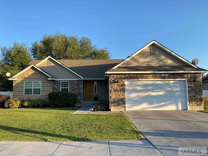 661 Johnson Avenue Rexburg, ID 83440