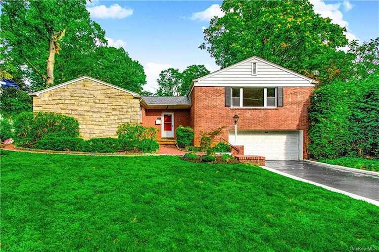 896 Kimball Avenue Yonkers, NY 10708