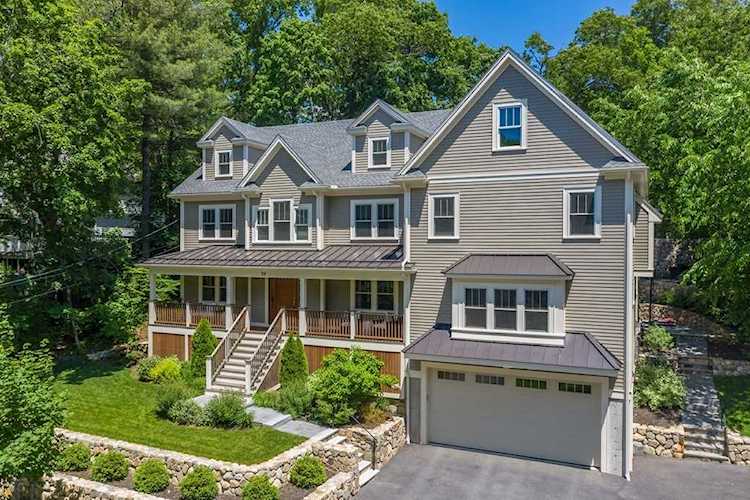 28 Fells Rd Winchester, MA 01890