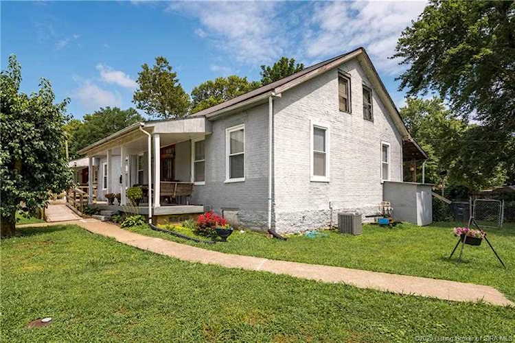 250-254 Level St Charlestown, IN 47111