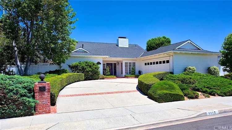 1112 Cambridge Lane Newport Beach, CA 92660 | MLS NP20040056 Photo 1
