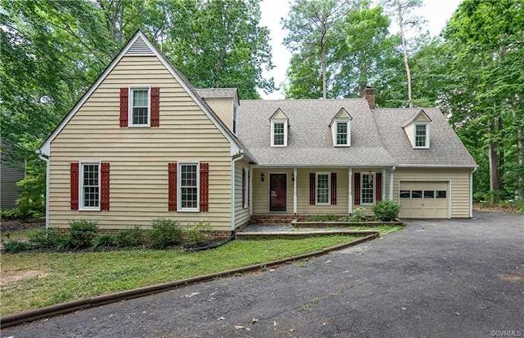 3830 Timber Ridge Rd Midlothian, VA 23112