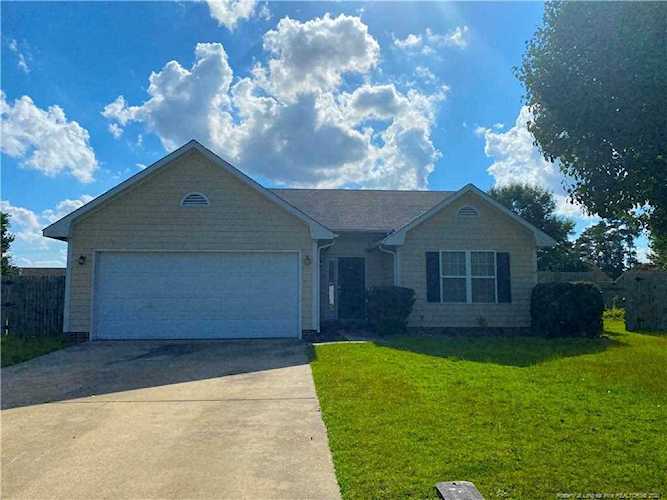 118 Fading Trail Ln Raeford, NC 28376 | MLS 639330 Photo 1
