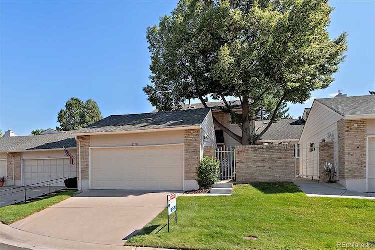 7118 S Vine Circle #E Centennial, CO 80122