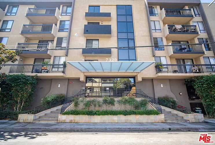 7320 Hawthorn Avenue #315 Los Angeles, CA 90046