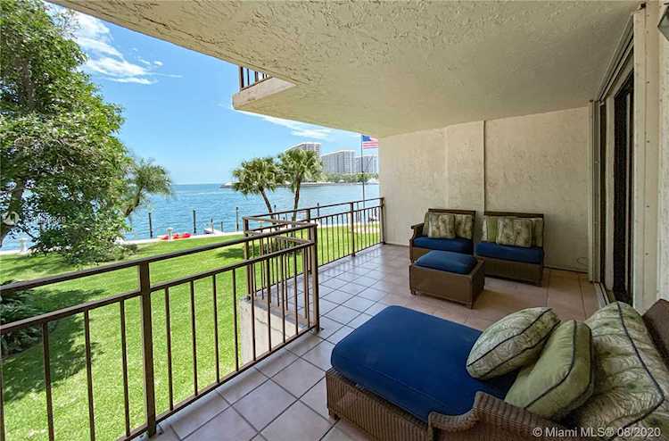 1632 S Bayshore Ct #101 Miami, FL 33133