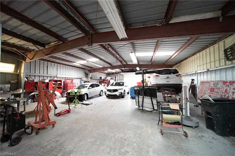 1938 Dana Dr Fort Myers, FL 33907