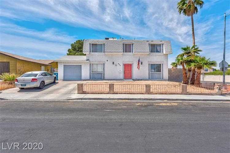 809 Cactus Bloom Ln Las Vegas, NV 89107
