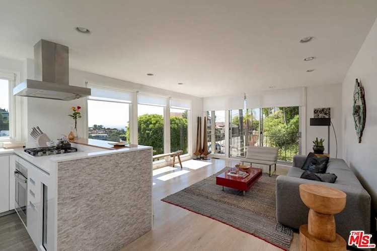 9265 Warbler Way Los Angeles, CA 90069
