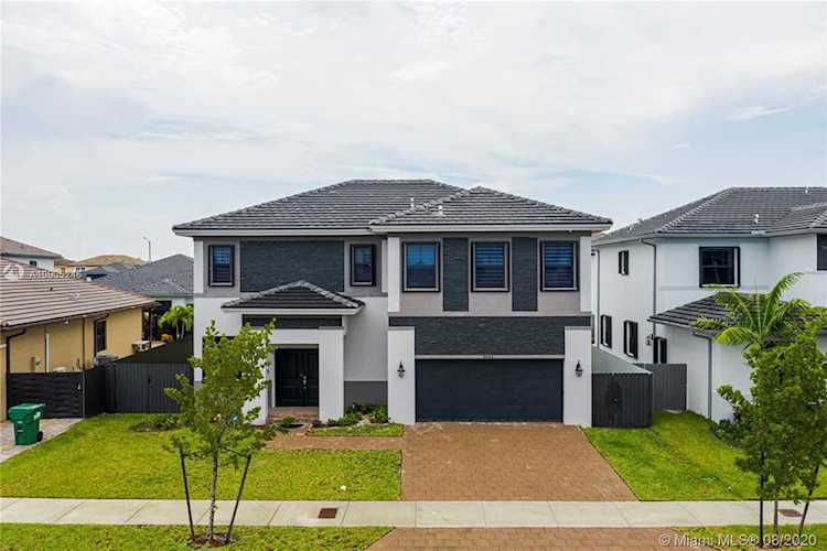 4442 SW 159th Ct Miami, FL 33185