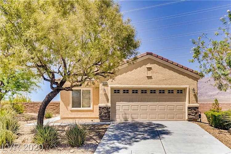 2936 Ground Robin Dr North Las Vegas, NV 89084