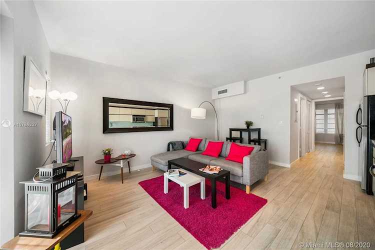 435 21st St #105 Miami Beach, FL 33139