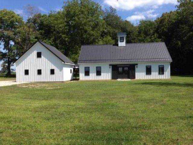 1506 S State Road 19 Road Bourbon, IN 46511