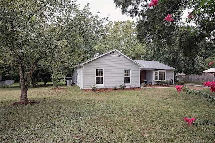 10917 Flat Iron Rd Charlotte, NC 28226