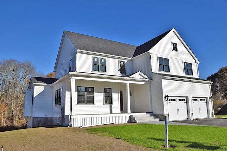 3 Ford Avenue Holbrook, MA 02343