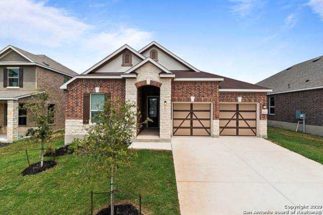 200 Lone Falls Dr Universal City, TX 78148