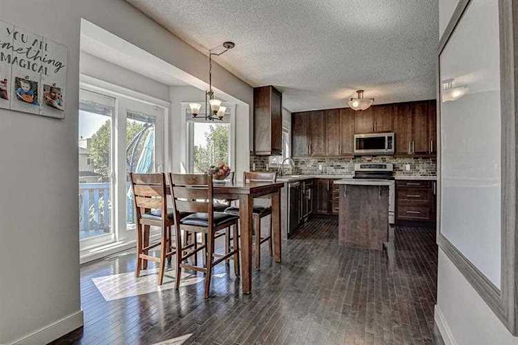 221 Wood Valley Place SW Calgary Real Estate Woodbine 