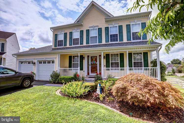 35859 Bentridge Ct Round Hill, VA 20141 | MLS ® VALO418660 Photo 1