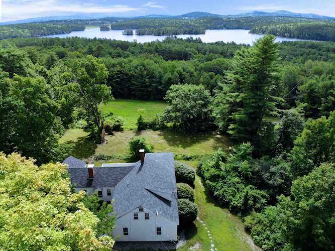 85 Coxboro Rd Holderness, NH 03245