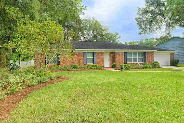 2704 Parsons Rest Tallahassee, FL 32309 in Foxcroft Photo 1