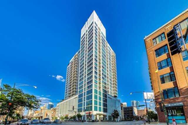 757 N Orleans St #1410 Chicago, IL 60654 | MLS 10800744 Photo 1