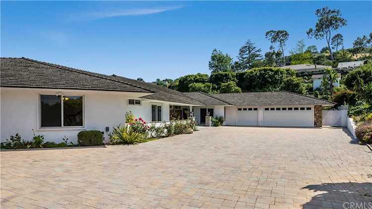 2 Bowie Road Rolling Hills, CA 90274