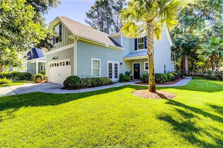 2 Circlewood Dr Hilton Head Island, SC 29926