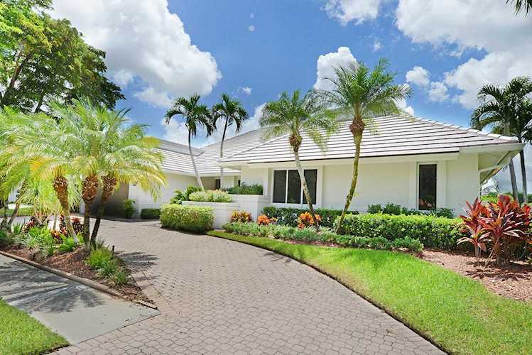 7508 Mandarin Drive Boca Raton, FL 33433