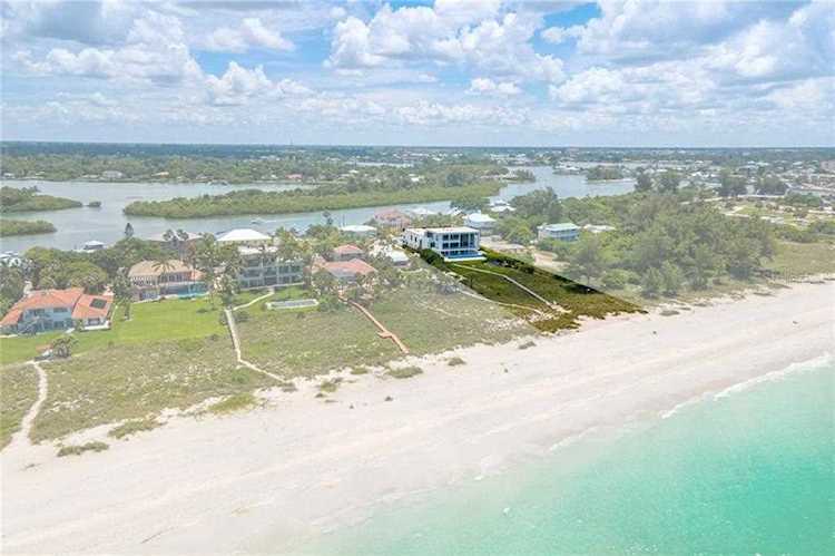 612 S Casey Key Rd Nokomis, FL 34275