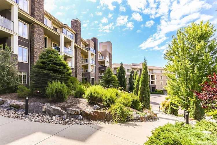 1873 Country Club Drive #2204 Kelowna, BC V1V2W6