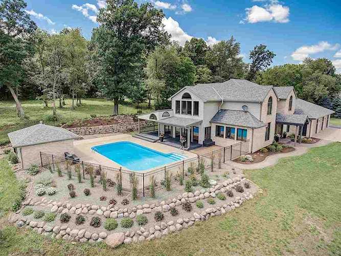 6437 N Kennedy Rd Milton, WI 53563