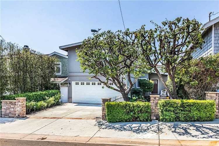 2601 Walnut Avenue Manhattan Beach, CA 90266