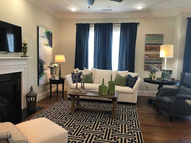 803 Augusta Place Oxford, MS 38655