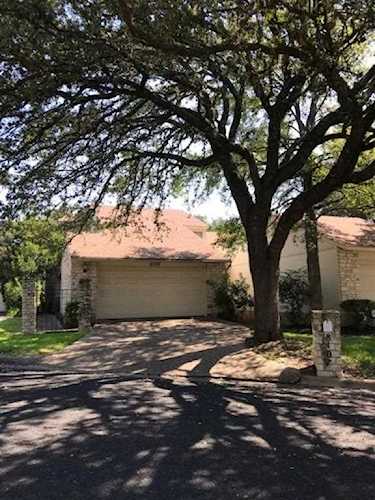 8107 Meandering WAY Austin, TX 78759