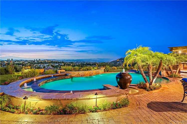 25365 Prado De Las Fresas Calabasas, CA 91302