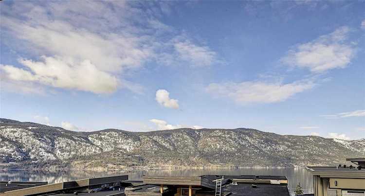 3411 Water Birch Circle Kelowna, BC V1Y6G1