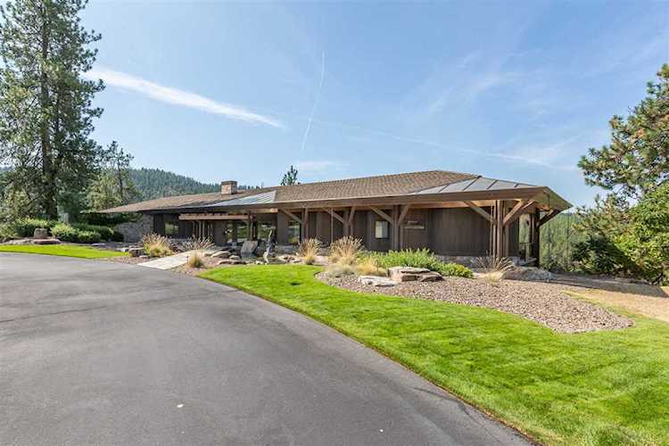 12605 N Eagle Bluff Ln Spokane, WA 99208
