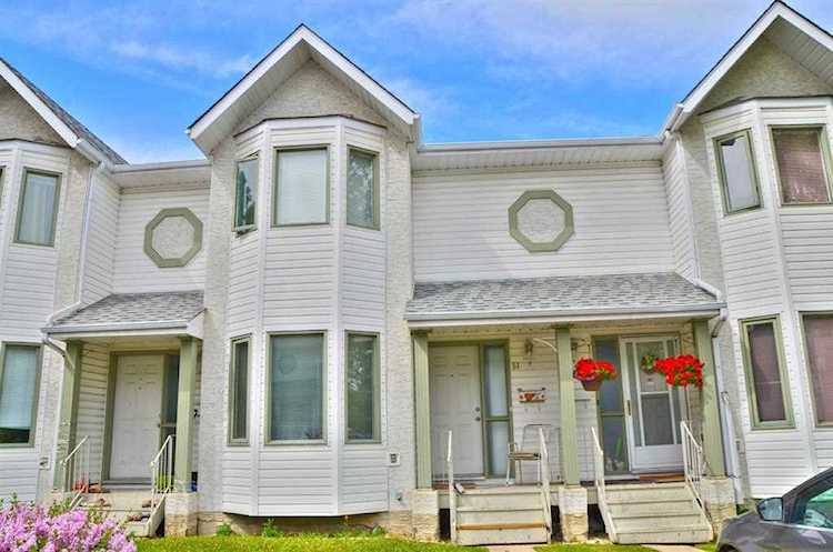 51 Abbeydale Villas NE Calgary, AB T2A 7P6