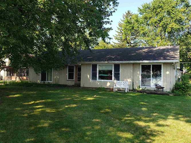113 S MULBERRY North Webster, IN 46555
