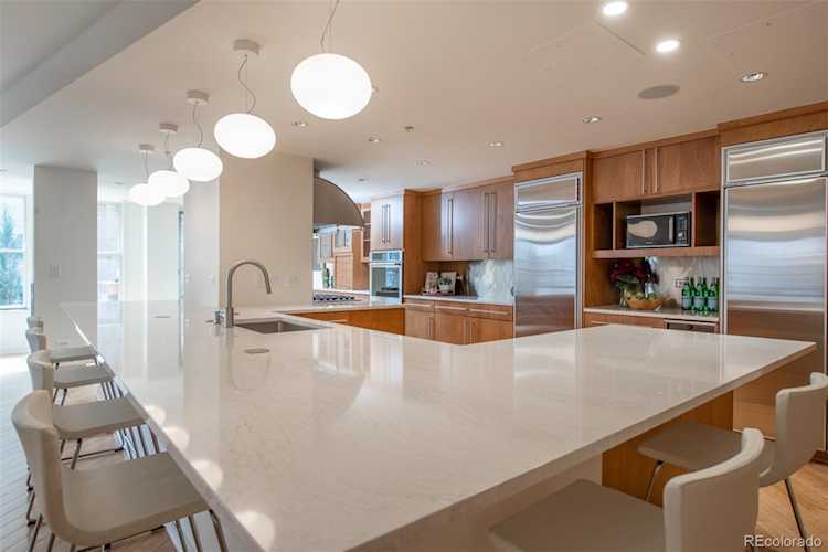 1560 Blake St #708 Denver, CO 80202