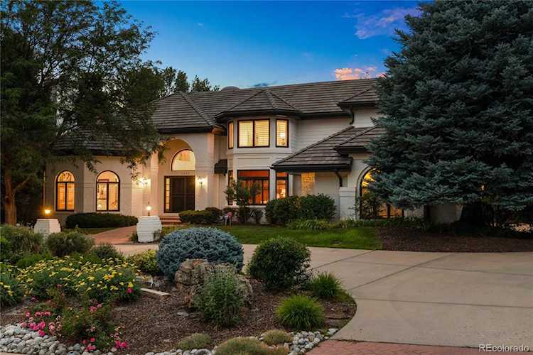 2245 Cherry Hills Farm Dr Englewood, CO 80113