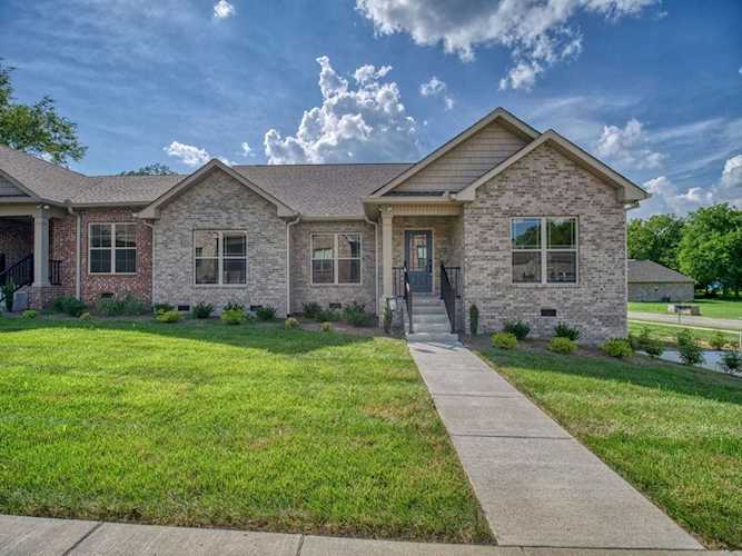 110 Odie Ray Street Gallatin, TN 37066
