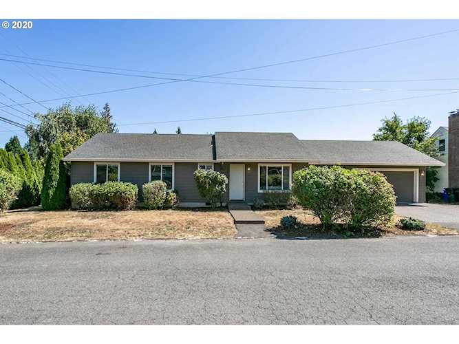 105 Warren St Oregon City, OR 97045