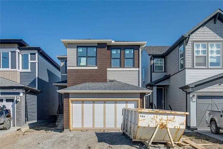 107 Seton Rise SE Calgary, AB T3M 2V1